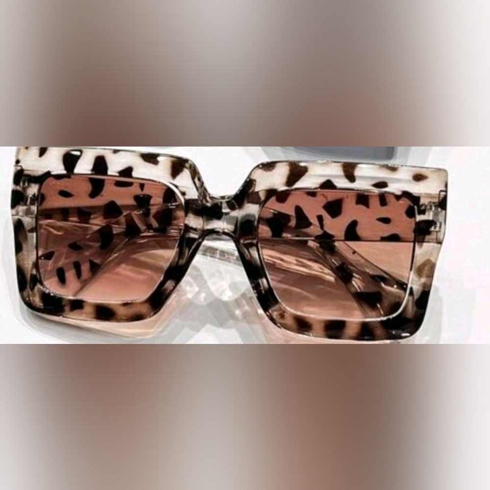 NEW Brown And Clear Oversized Fashion Sunglasses - Picture 2 of 11